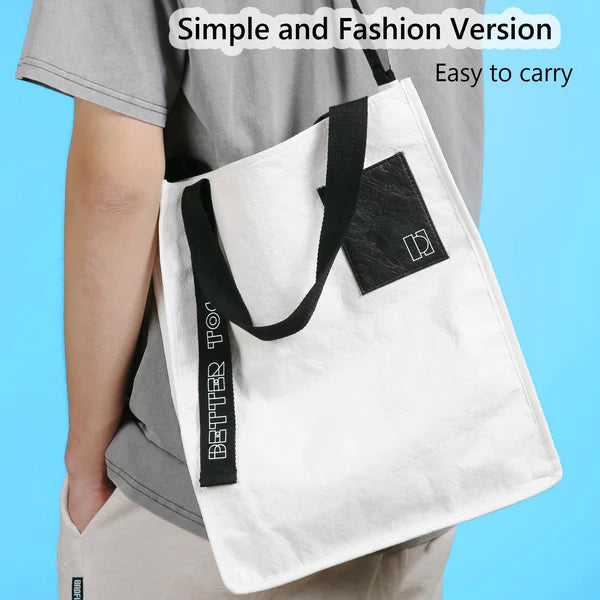 Large Capacity Tote Bag for Women and Men – Waterproof shoulder bag with inner pockets, perfect for school, work, shopping, and travel.