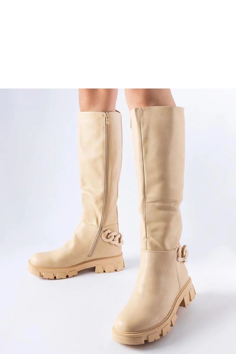Beige flat boots with a chain